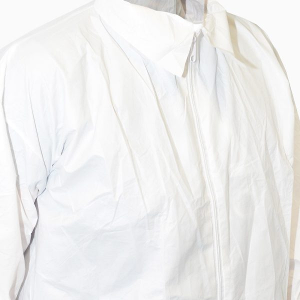 600-5002 INTEGRITY Anti-static Lab Coat Elastic Cuffs - close up Antistatic lab coat
